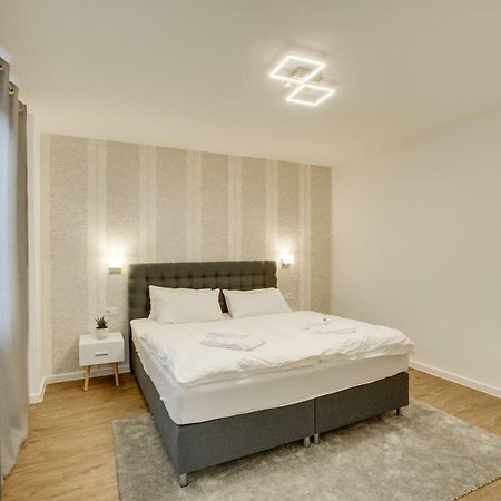 Stay Here Nd Apartments Krefeld Buitenkant foto